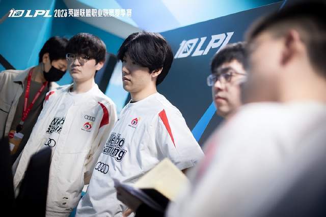 开拓者不敌 开拓者不敌