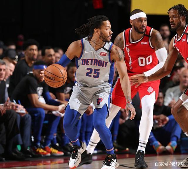 45379 45379